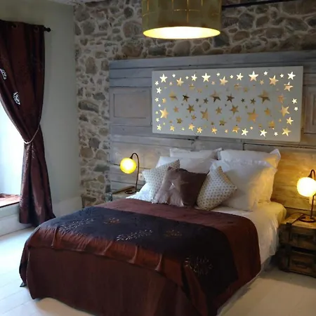 Sirach Apartment *
